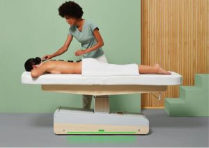 Swop Spa Massagebank Soft Light Wood met armsteunen en verwarming op 1 pilaar